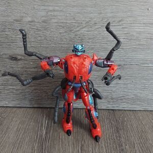 Hasbro Transformers Legacy Voyager Class Predacon Inferno